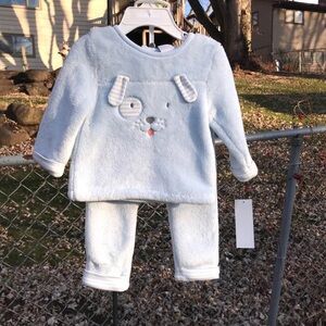 NWT 2 piece Absorba outfit